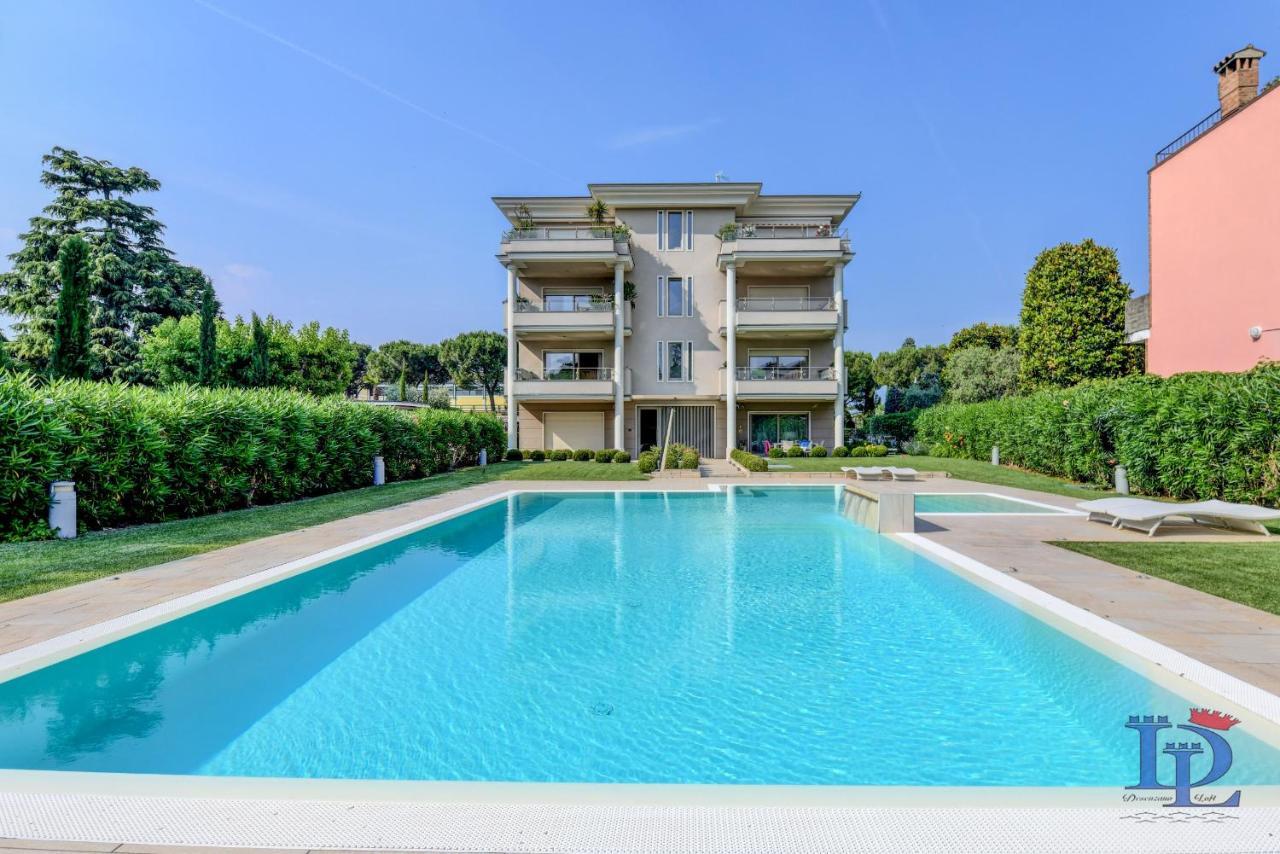 Desenzanoloft Official Partner Marriott Homes & Villas - Oscar Luxury Suite Ντεζεντσάνο ντελ Γκάρντα Εξωτερικό φωτογραφία