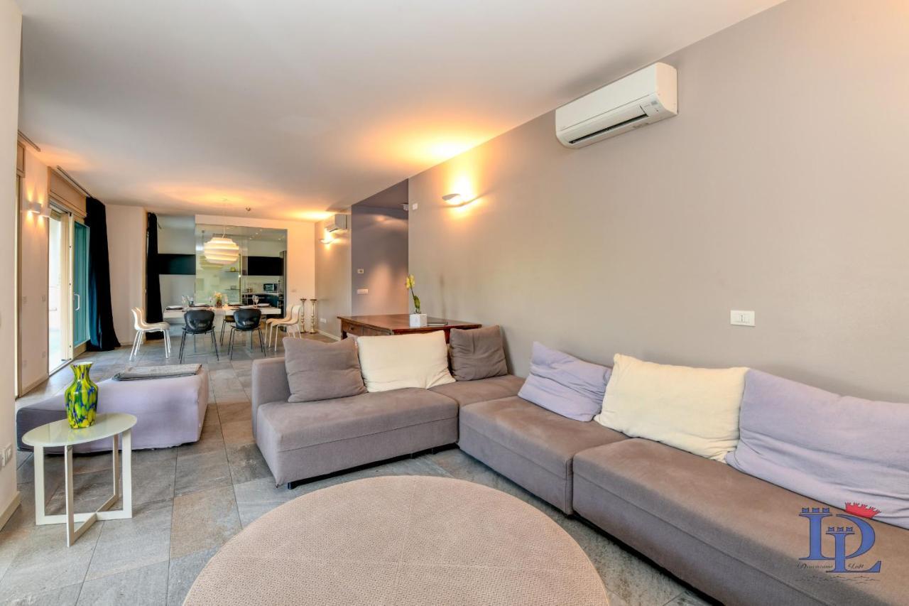 Desenzanoloft Official Partner Marriott Homes & Villas - Oscar Luxury Suite Ντεζεντσάνο ντελ Γκάρντα Εξωτερικό φωτογραφία