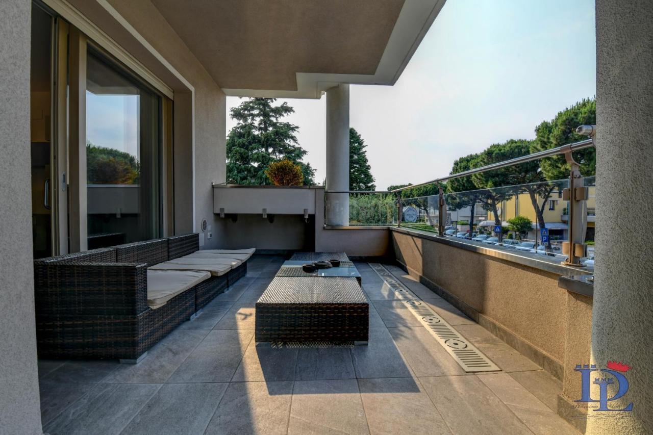 Desenzanoloft Official Partner Marriott Homes & Villas - Oscar Luxury Suite Ντεζεντσάνο ντελ Γκάρντα Εξωτερικό φωτογραφία
