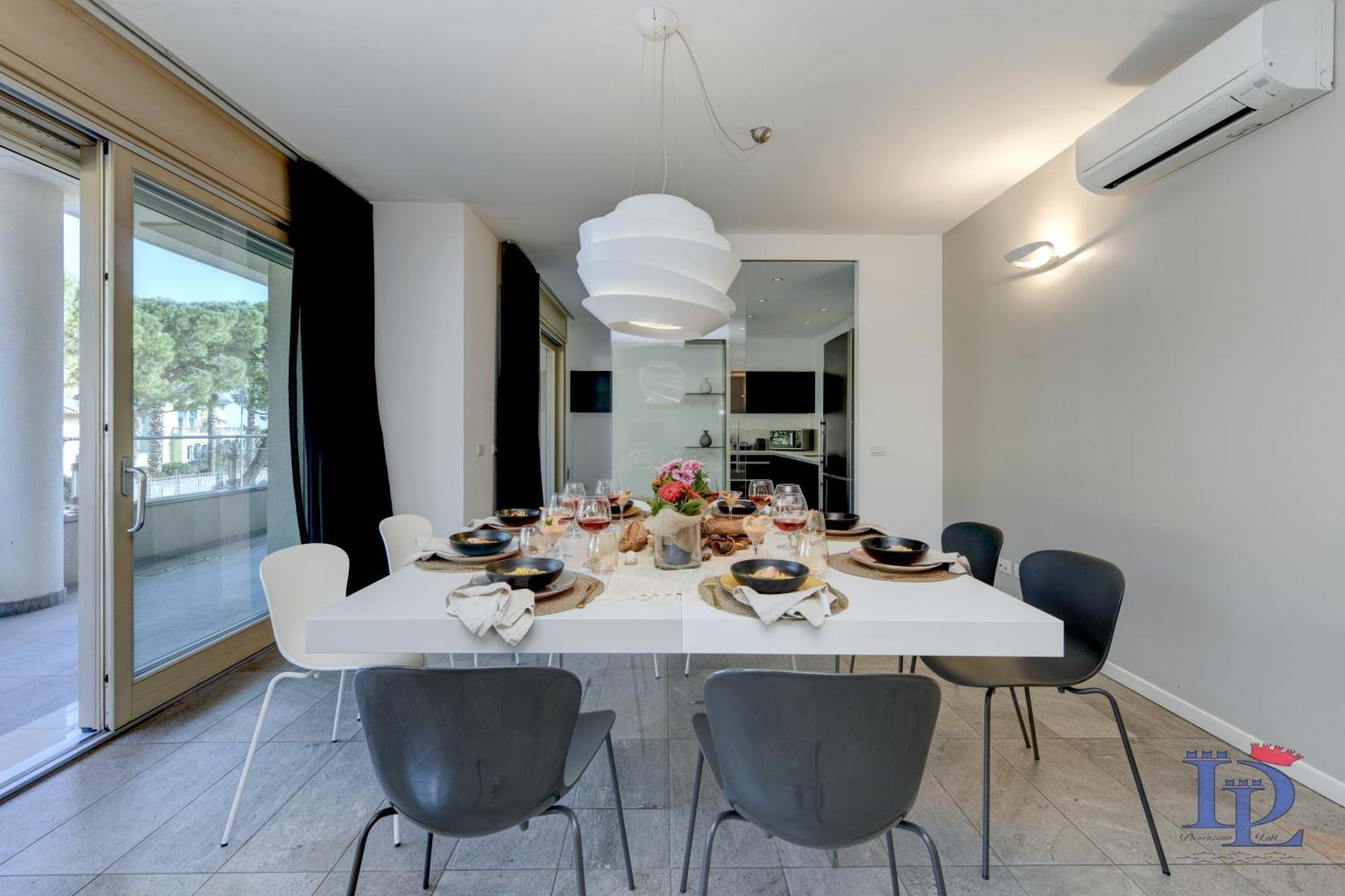 Desenzanoloft Official Partner Marriott Homes & Villas - Oscar Luxury Suite Ντεζεντσάνο ντελ Γκάρντα Εξωτερικό φωτογραφία